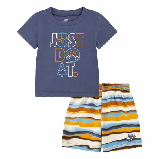 Nike All Over Print T-Shirt And Shorts Set Infants Многоцветно Nike All Over Print T-Shirt And Shorts Set Infants Многоцветно