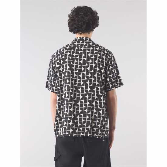 Мъжки ризи Pretty Green Pg Bauhaus Cuban Col Sn53 Черно Pretty Green Pg Bauhaus Cuban Col Sn53 Черно Мъжки ризи