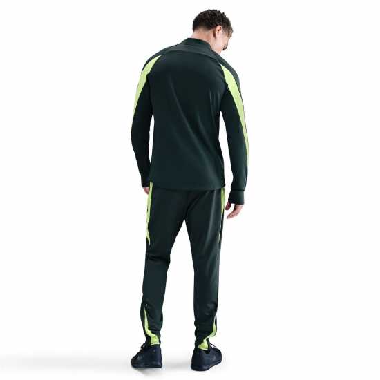 Nike Acad Winter Warrior Drill  