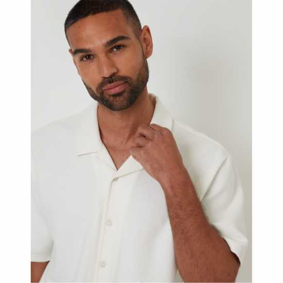 Мъжки ризи Threadbare Embley Shirt Sn99 Ecru Threadbare Embley Shirt Sn99 Ecru Мъжки ризи