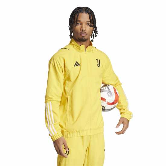 Футболни екипи за бягане Adidas Мъжко Яке Juventus 2023 2024 Presentation Jacket Mens Adidas Мъжко Яке Juventus 2023 2024 Presentation Jacket Mens Футболни екипи за бягане