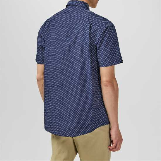 Мъжки ризи Fabric Мъжка Риза Short Sleeve Poplin Shirt Mens Нви/Бяло Гео Fabric Мъжка Риза Short Sleeve Poplin Shirt Mens Нви/Бяло Гео Мъжки ризи