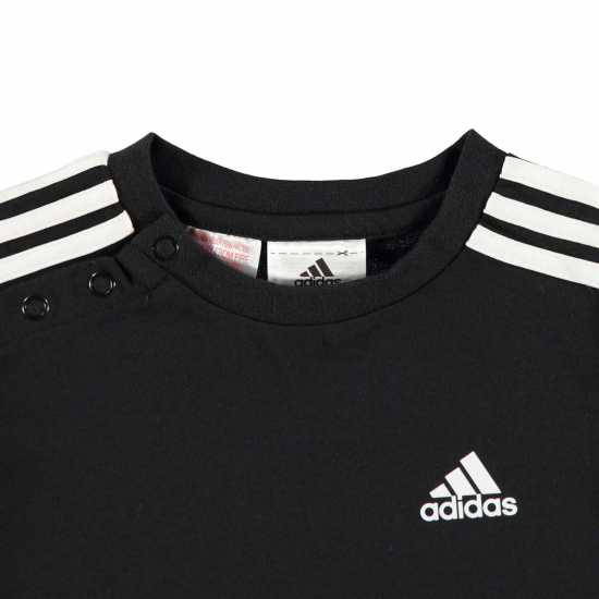 Детски тениски и фланелки Adidas Тениска Stripe Essential T Shirt Black/White Adidas Тениска Stripe Essential T Shirt Black/White Детски тениски и фланелки