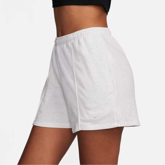 Дамски къси панталони Nike Chill Shorts Ld53 Сив марл Nike Chill Shorts Ld53 Сив марл Дамски къси панталони