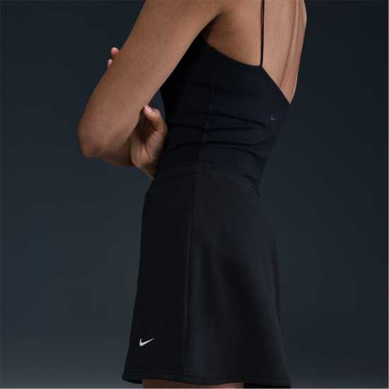 Дамски къси панталони Nike Chill Skort Ld53 Nike Chill Skort Ld53 Дамски къси панталони