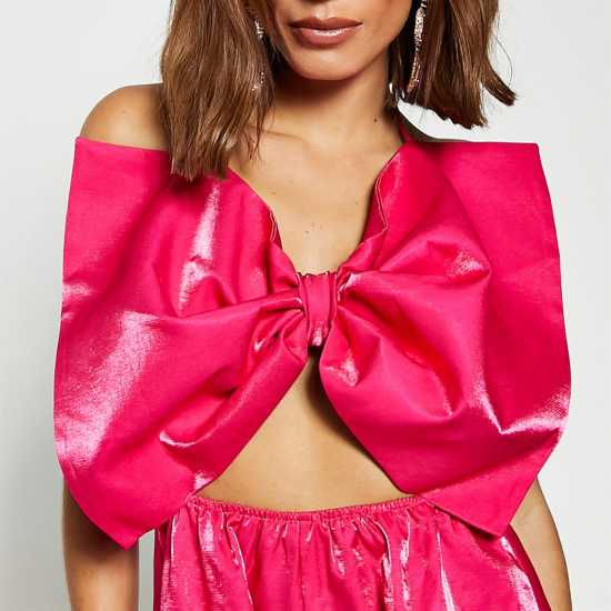 I Saw It First Halterneck Bow Detail Cut Out Playsuit Hot Pink Дамски къси панталони