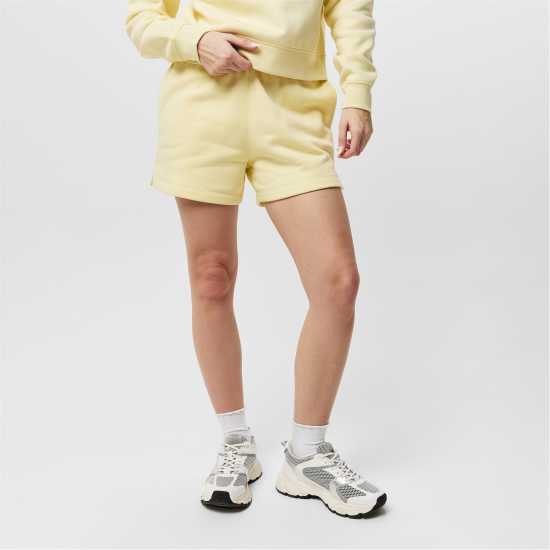 Jack Wills Astbury Boyfriend Short Бутербродно масло Дамски къси панталони