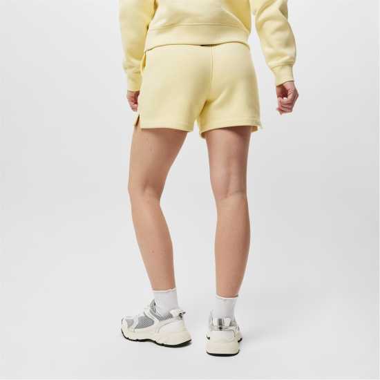 Jack Wills Astbury Boyfriend Short Бутербродно масло Дамски къси панталони