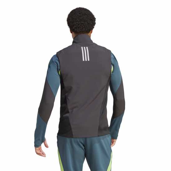 Футболни тренировъчни горнища Adidas Tiro 23 Competition Winterised Vest Mens Черно/Полу-Люци Adidas Tiro 23 Competition Winterised Vest Mens Черно/Полу-Люци Футболни тренировъчни горнища