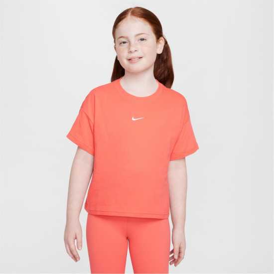Nike Sportswear Big Kids' (Girls') T-Shirt  Детски тениски и фланелки