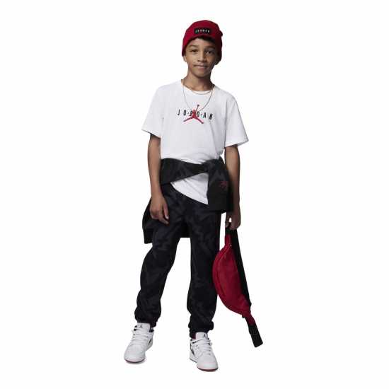 Детски тениски и фланелки Тениска Момчета С Щампа Air Jordan Longline Graphic T Shirt Junior Boys Бяло JDBBrand Тениска Момчета С Щампа Air Jordan Longline Graphic T Shirt Junior Boys Бяло JDBBrand Детски тениски и фланелки
