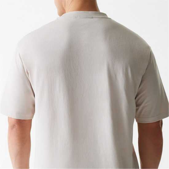 New Era Men's Mlb Essential Oversized T-Shirt NY Cream 