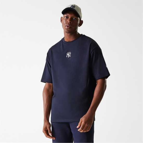 New Era Men's Mlb Essential Oversized T-Shirt NY Navy 