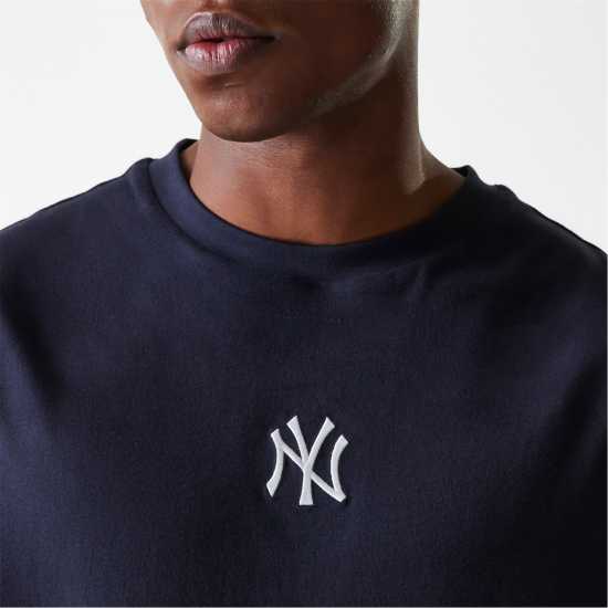 New Era Men's Mlb Essential Oversized T-Shirt NY Navy 
