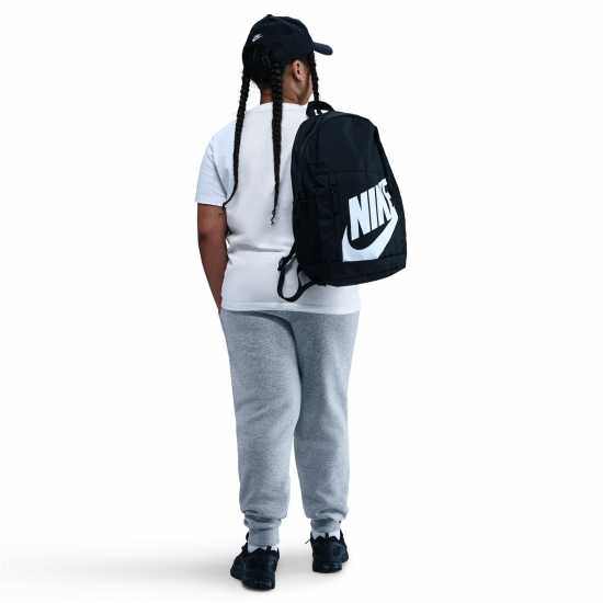Детски тениски и фланелки Nike K Nsw T Emb Fut Jn99 Nike K Nsw T Emb Fut Jn99 Детски тениски и фланелки