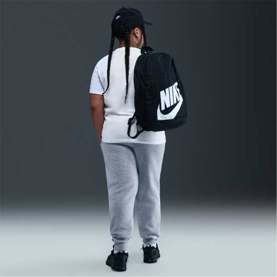 Детски тениски и фланелки Nike K Nsw T Emb Fut Jn99 Nike K Nsw T Emb Fut Jn99 Детски тениски и фланелки