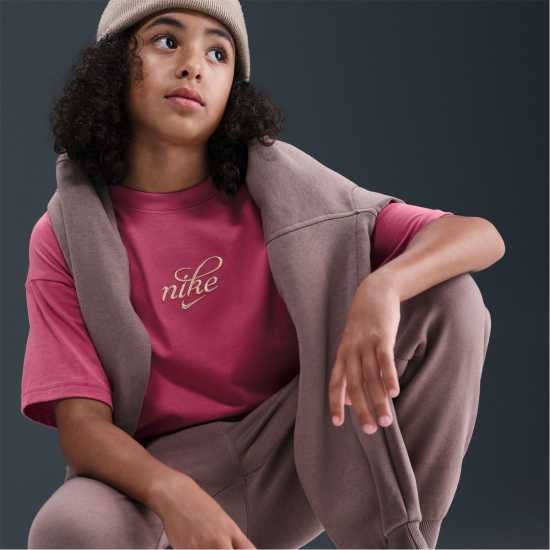Nike G Nsw Tee Shine Jn99 Nike G Nsw Tee Shine Jn99