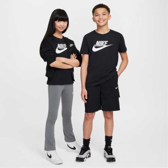 Детски тениски и фланелки Nike Sportswear T-Shirt Junior Черно/Сиво Nike Sportswear T-Shirt Junior Черно/Сиво Детски тениски и фланелки