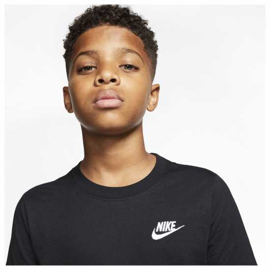 Nike Тениска Момчета Futura T Shirt Junior Boys Black Детски тениски и фланелки