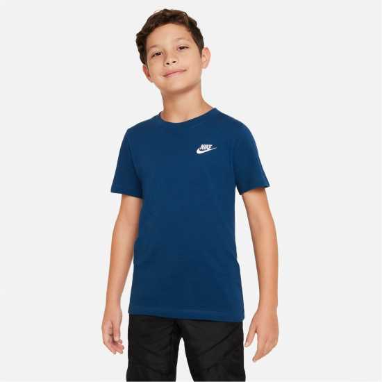 Детски тениски и фланелки Nike Тениска Момчета Futura T Shirt Junior Boys Valerian Blue Nike Тениска Момчета Futura T Shirt Junior Boys Valerian Blue Детски тениски и фланелки