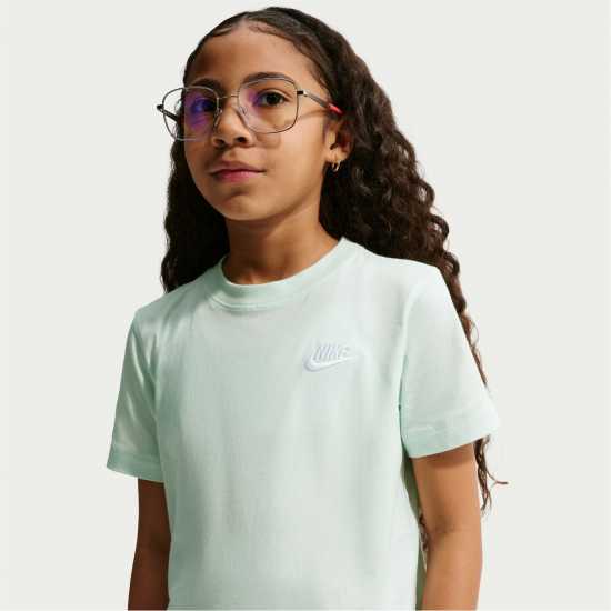 Nike Тениска Момчета Futura T Shirt Junior Boys Barely Green 