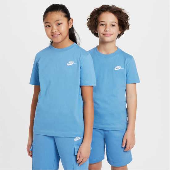 Nike Тениска Момчета Futura T Shirt Junior Boys Синьо Надвърху Детски тениски и фланелки