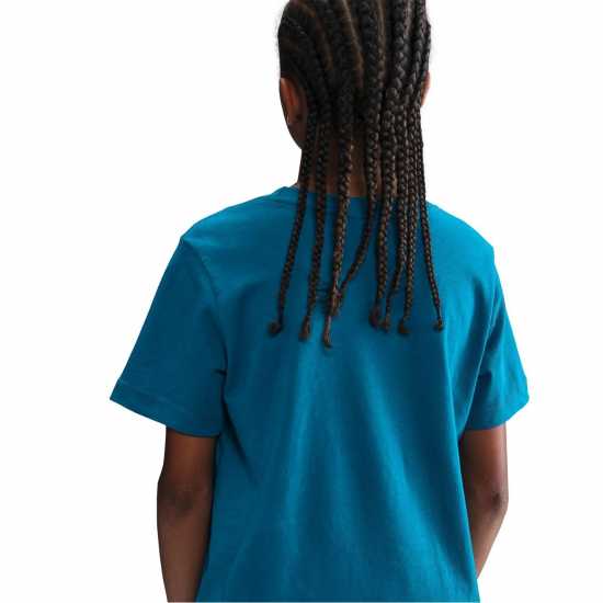 Nike Тениска Момчета Futura T Shirt Junior Boys Зелена Бездна Nike Тениска Момчета Futura T Shirt Junior Boys Зелена Бездна