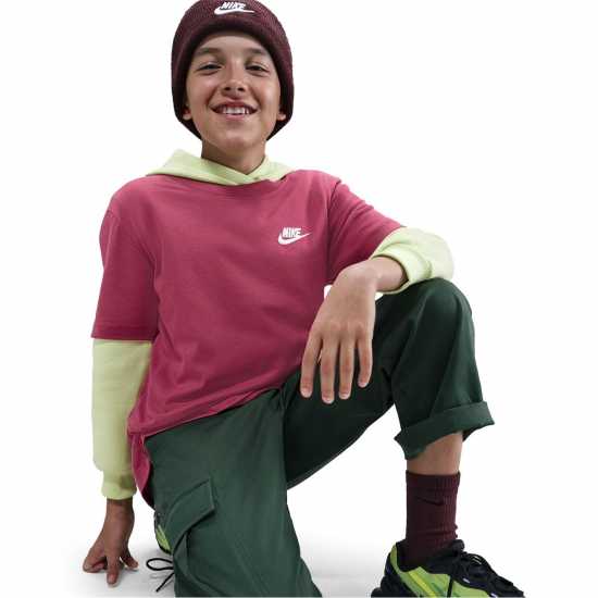 Nike Тениска Момчета Futura T Shirt Junior Boys Canyon Rust Детски тениски и фланелки