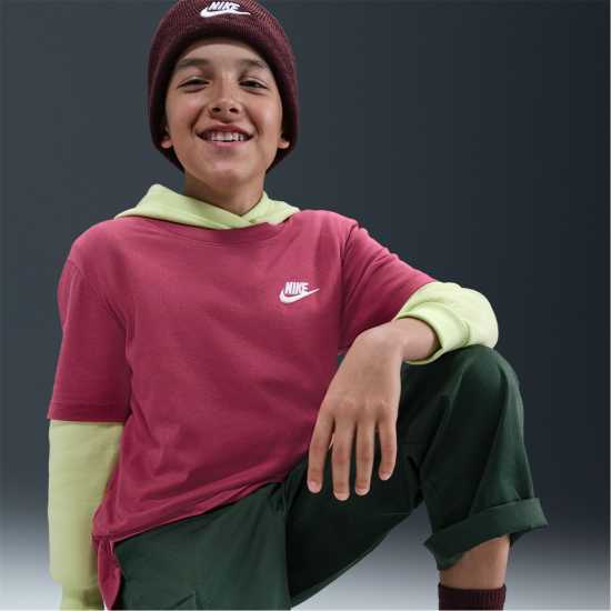 Nike Тениска Момчета Futura T Shirt Junior Boys Canyon Rust Детски тениски и фланелки