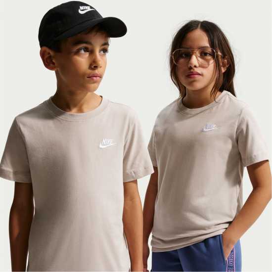 Nike Тениска Момчета Futura T Shirt Junior Boys Nike Тениска Момчета Futura T Shirt Junior Boys