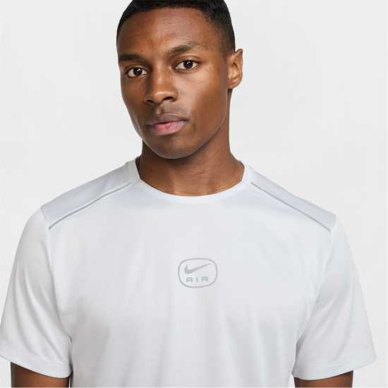 Мъжки тениски и фланелки Nike Мъжка Риза Air Run T-Shirt Mens Светло сиво Nike Мъжка Риза Air Run T-Shirt Mens Светло сиво Мъжки тениски и фланелки