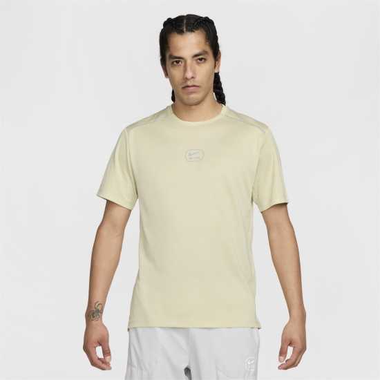 Nike Мъжка Риза Air Run T-Shirt Mens Хаки Мъжки тениски и фланелки