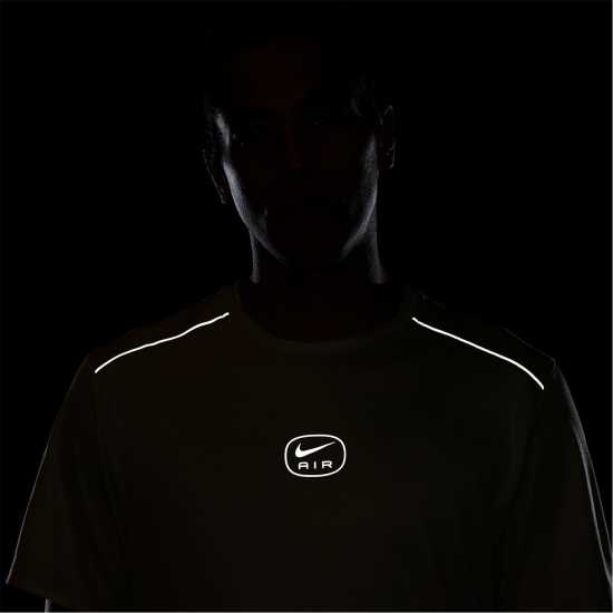 Nike Мъжка Риза Air Run T-Shirt Mens Хаки Мъжки тениски и фланелки