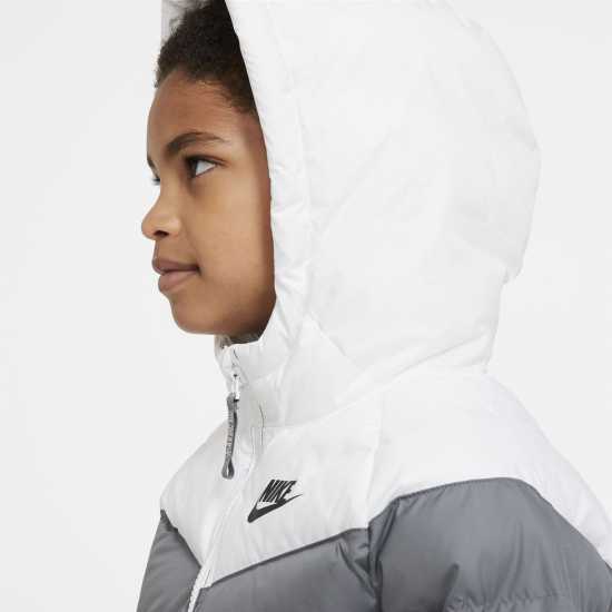 Детски якета и палта Nike Яке Момчета Nsw Filled Jacket Junior Boys Димно сиво Nike Яке Момчета Nsw Filled Jacket Junior Boys Димно сиво Детски якета и палта