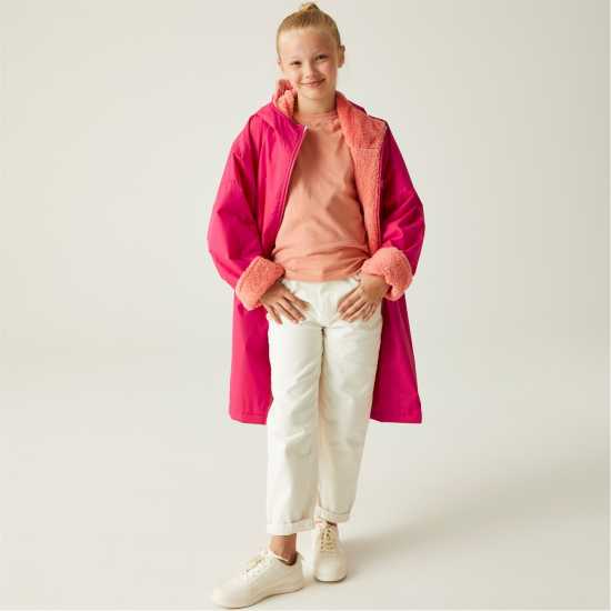 Regatta Waterproof Robe Розова Захранване Детски якета и палта