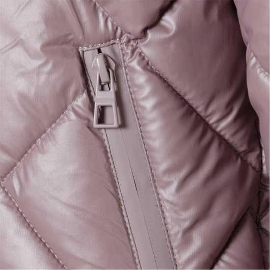 Ватирано Яке Girls Quilted Jacket With Hood And Zip Pockets Lilac Ватирано Яке Girls Quilted Jacket With Hood And Zip Pockets Lilac