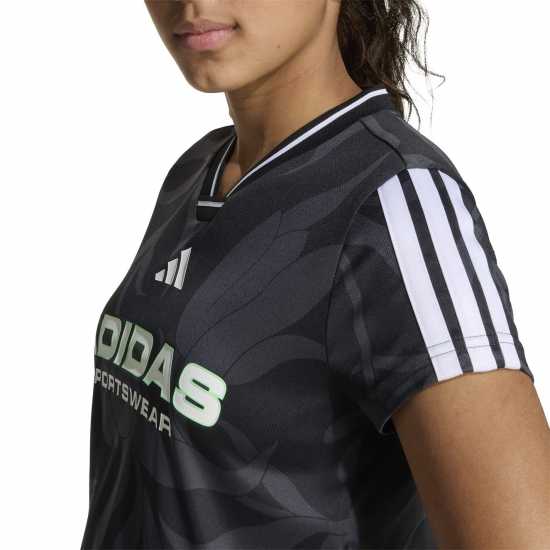 Детски тениски и фланелки Adidas House Of Tiro Colors Of Football Crop T-Shirt Juniors Black/White Adidas House Of Tiro Colors Of Football Crop T-Shirt Juniors Black/White Детски тениски и фланелки