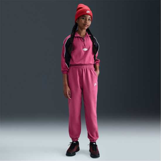 Nike Girls Fundamentals Fleece Jogging Bottoms Sweet Beet Nike Girls Fundamentals Fleece Jogging Bottoms Sweet Beet