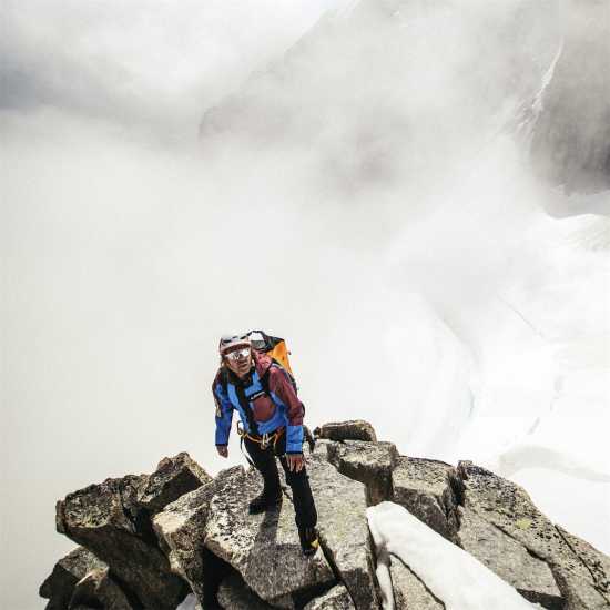 Мъжки якета и палта Adidas Terrex Lightweight Goretex Jacket Adults Adidas Terrex Lightweight Goretex Jacket Adults Мъжки якета и палта