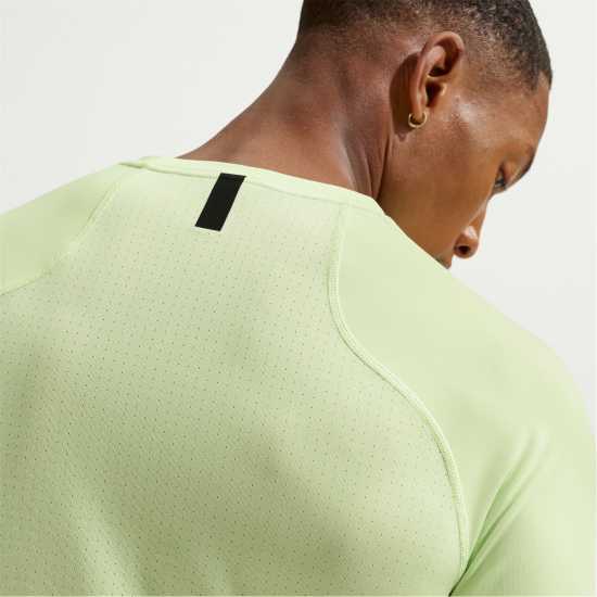 Nike Мъжка Тениска Къс Ръкав Pro Training Dri-Fit Short Sleeve Top Mens Liquid Lime 