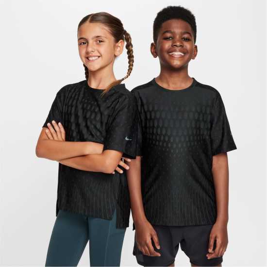 Детски тениски и фланелки Nike Multi Tech Big Kids' (Boys') Dri-FIT ADV Short-Sleeve Top Nike Multi Tech Big Kids' (Boys') Dri-FIT ADV Short-Sleeve Top Детски тениски и фланелки