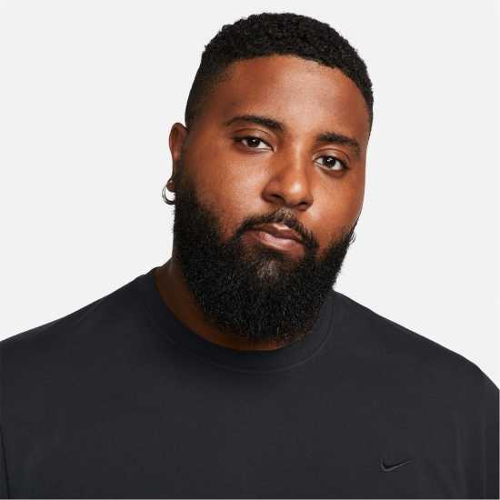 Nike Dri-FIT Primary Men's Short-Sleeve Training Top Черно Nike Dri-FIT Primary Men's Short-Sleeve Training Top Черно Мъжки тениски и фланелки