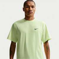Nike Dri-Fit Uv Hyverse Men's Short-Sleeve Fitness Top Liquid Lime Nike Dri-Fit Uv Hyverse Men's Short-Sleeve Fitness Top Liquid Lime