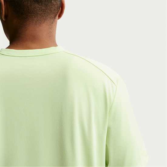 Nike Dri-Fit Uv Hyverse Men's Short-Sleeve Fitness Top Liquid Lime Nike Dri-Fit Uv Hyverse Men's Short-Sleeve Fitness Top Liquid Lime