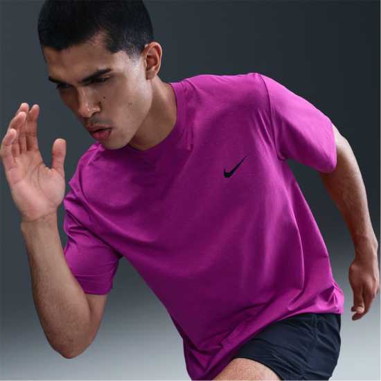 Nike Dri-Fit Uv Hyverse Men's Short-Sleeve Fitness Top Vivid Purple Nike Dri-Fit Uv Hyverse Men's Short-Sleeve Fitness Top Vivid Purple