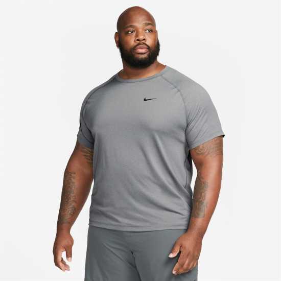 Nike Dri-FIT Ready Men's Short-Sleeve Fitness Top Сиво/Черно Мъжки тениски и фланелки