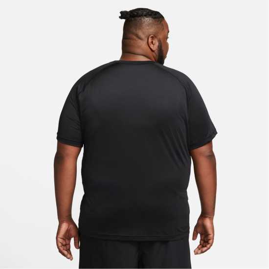 Nike Dri-FIT Ready Men's Short-Sleeve Fitness Top Черно/Бяло Nike Dri-FIT Ready Men's Short-Sleeve Fitness Top Черно/Бяло