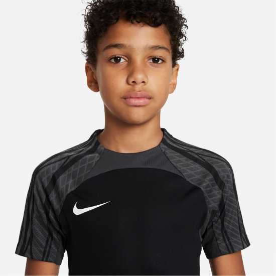 Nike Dri-FIT Strike Big Kids' Soccer Top Juniors Black/White Детски тениски и фланелки