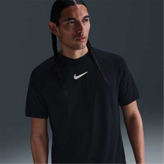 Мъжки тениски и фланелки Nike Acad+ Tee Sn52 Nike Acad+ Tee Sn52 Мъжки тениски и фланелки