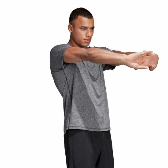 Adidas Мъжка Риза Train Essentials Stretch Training T-Shirt Mens Сиво марл/черно Мъжки тениски с яка